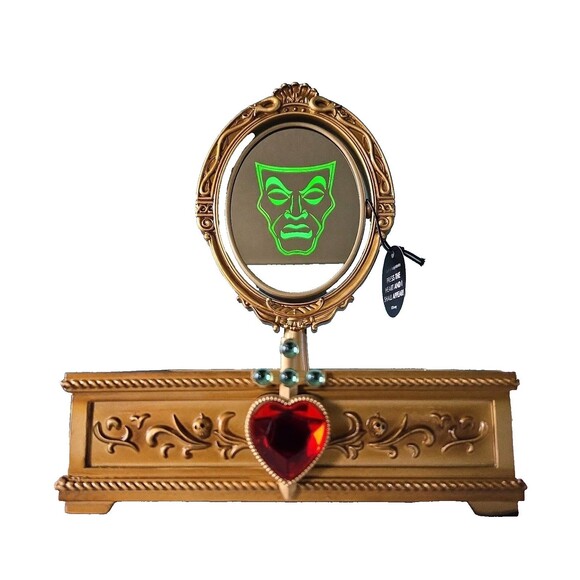 Bath & Body Works Disney Villains Evil Queen Light Up Body Care Tray Snow White - Picture 3 of 6